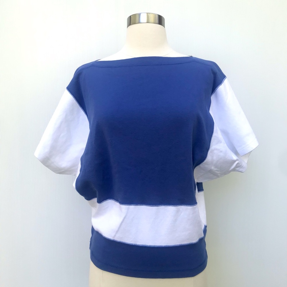 Vintage 80’s Lizsport blue & white pop over top t-shirt tee